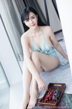 美女推油